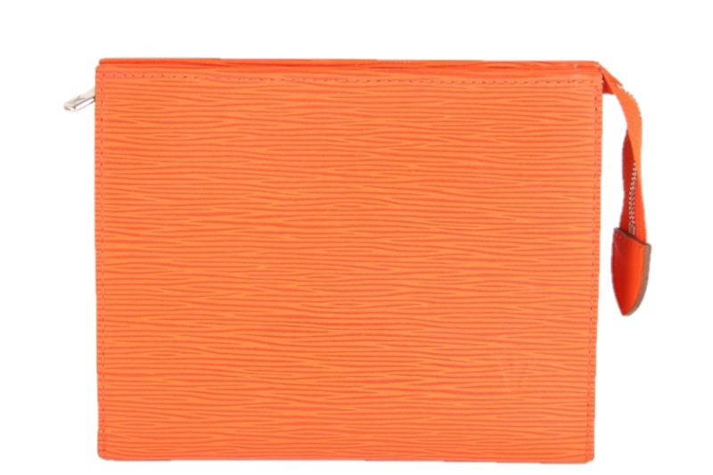 Louis Vuitton Poche Toilette 19 Piment orange Epi M41084