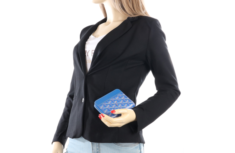 Goyard ネイビー ロゴ入り フラットポーチ Goyard ネイビー ロゴ入り フラットポーチ - メルカリ