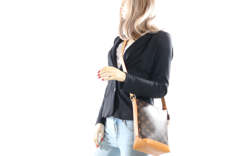 Louis Vuitton Hobo Cruiser this is not Monogram M46241 